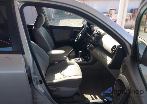 2010 Toyota Rav4 из США, поврежденный, VIN JTMZF4DV0AD018897